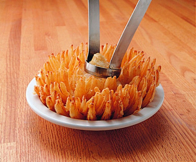 Nemco Easy Blooming Onion Cutter